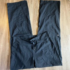 Lululemon Relaxed Fit Pants size 10